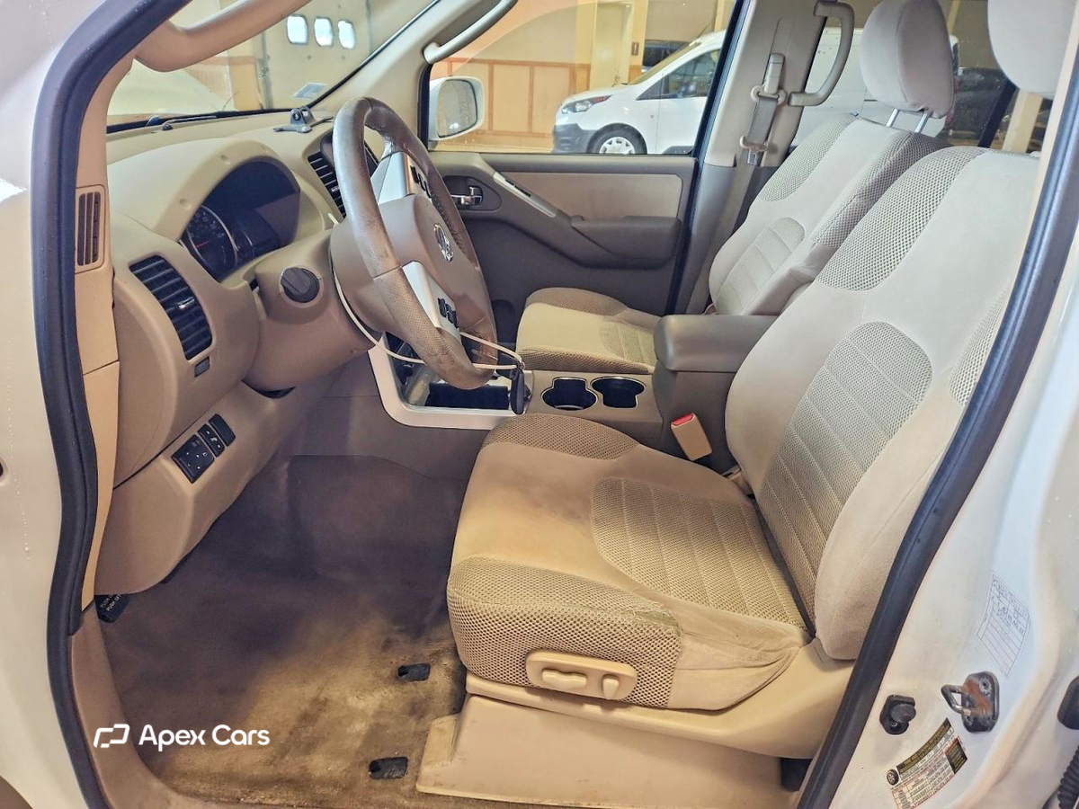 Nissan Pathfinder 2012