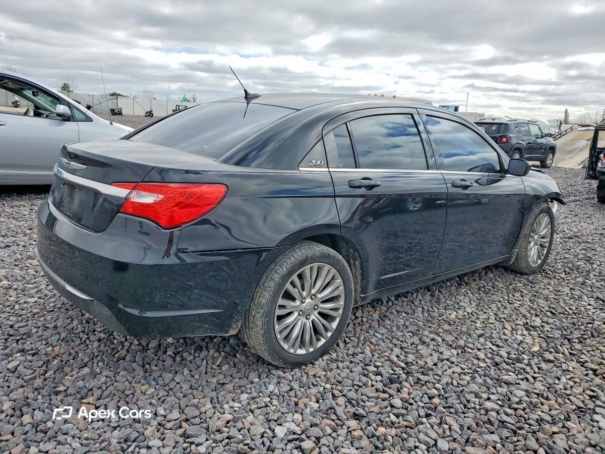 Chrysler 200 2012