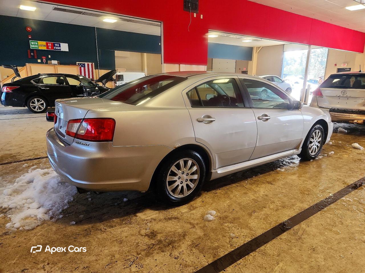 Mitsubishi Galant 2010