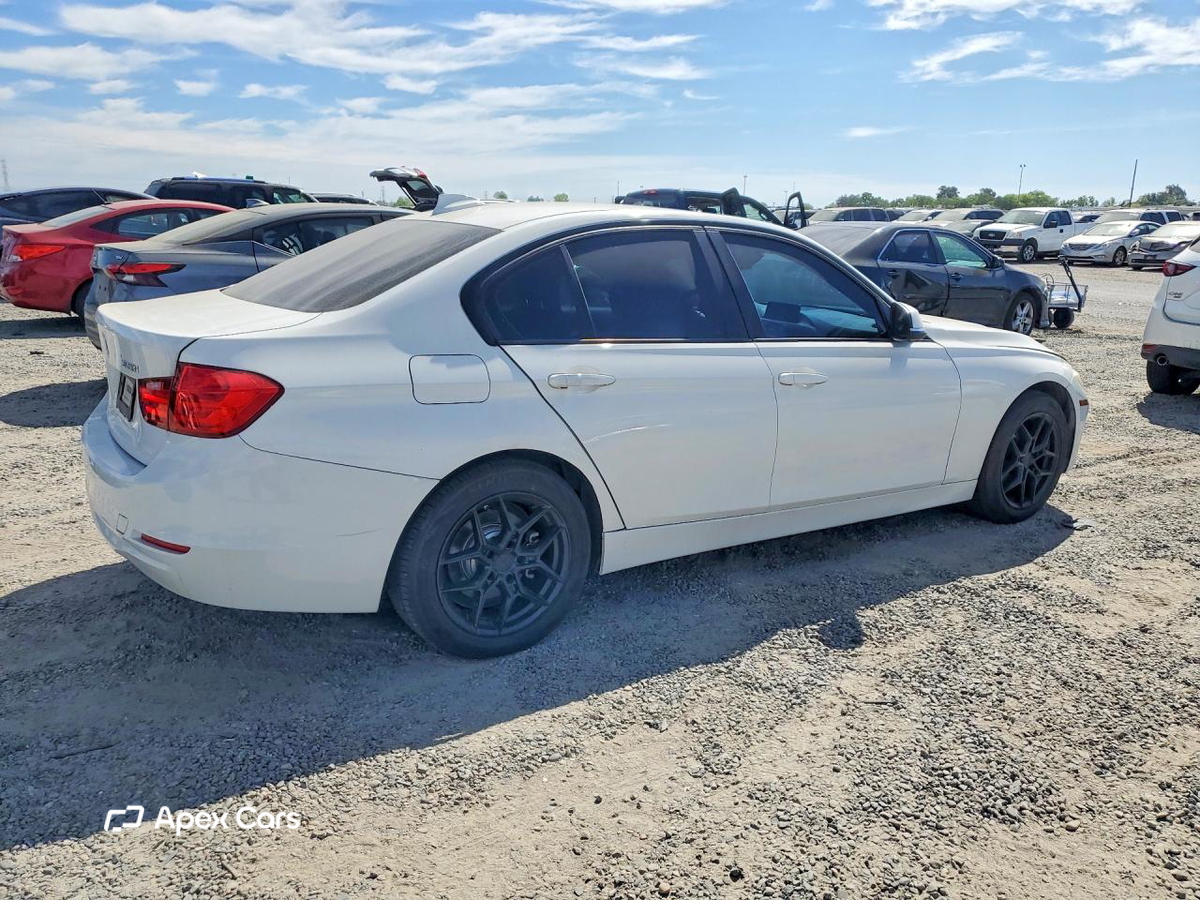 BMW Series 3 2015