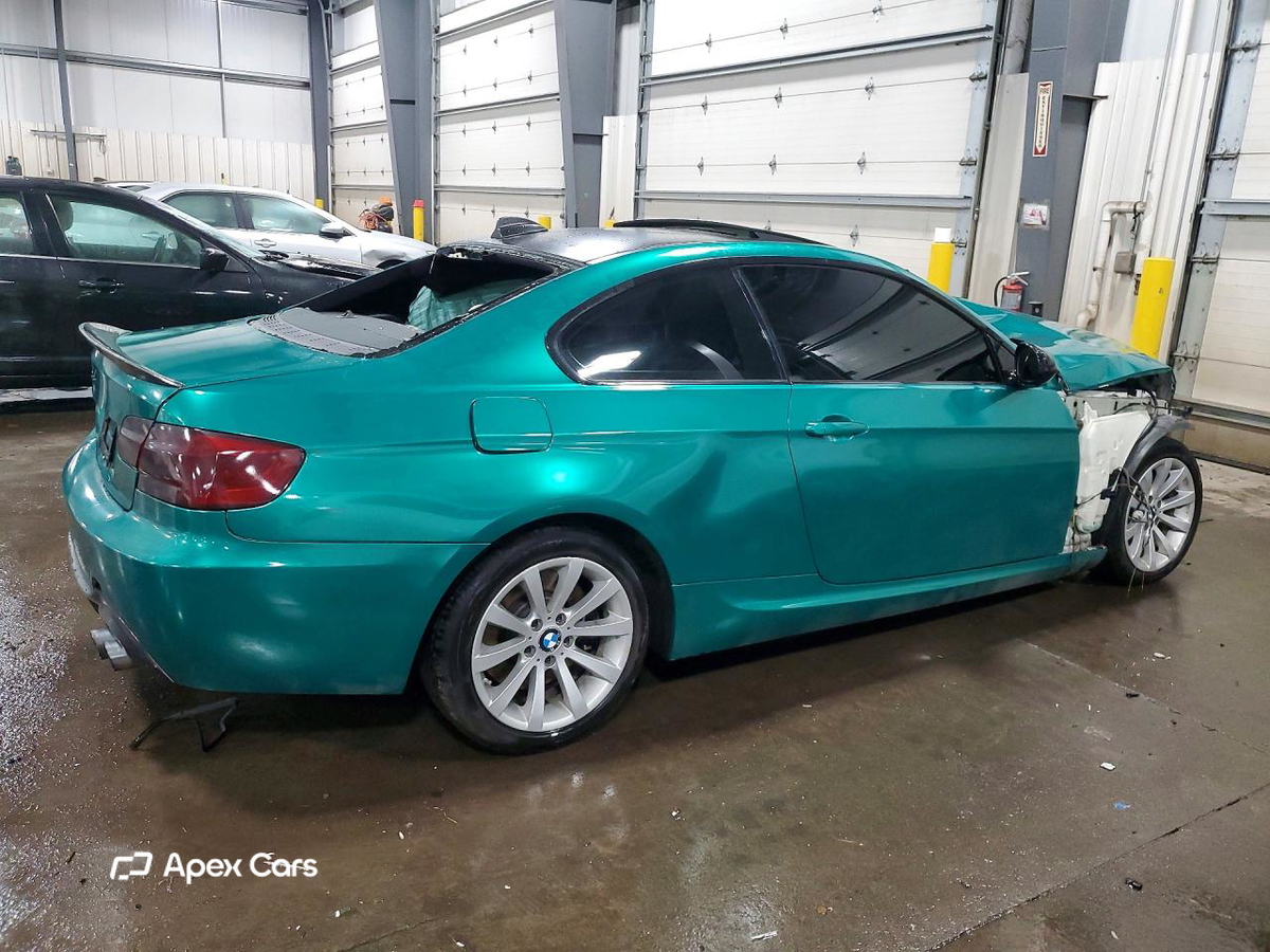 BMW Series 3 2011