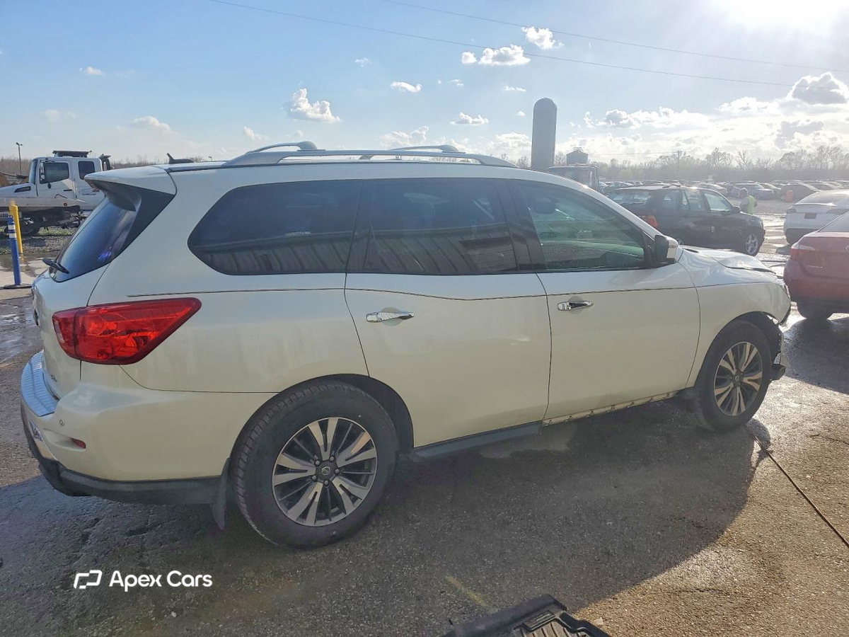 Nissan Pathfinder 2017