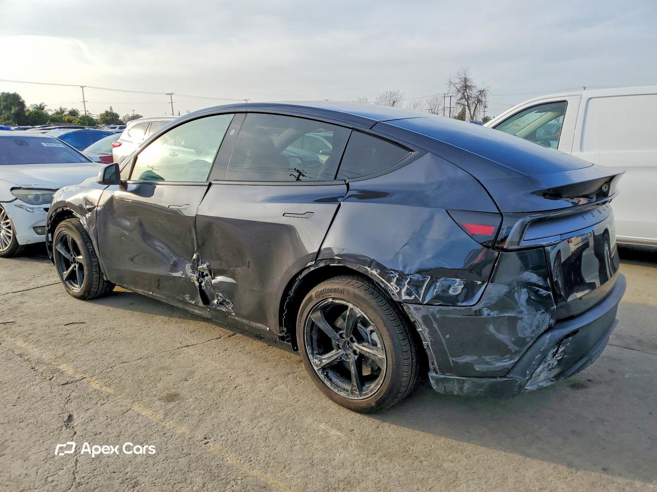 Tesla Model Y 2026