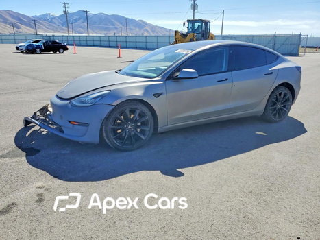Tesla Model 3 2018 - Image 1 of 5