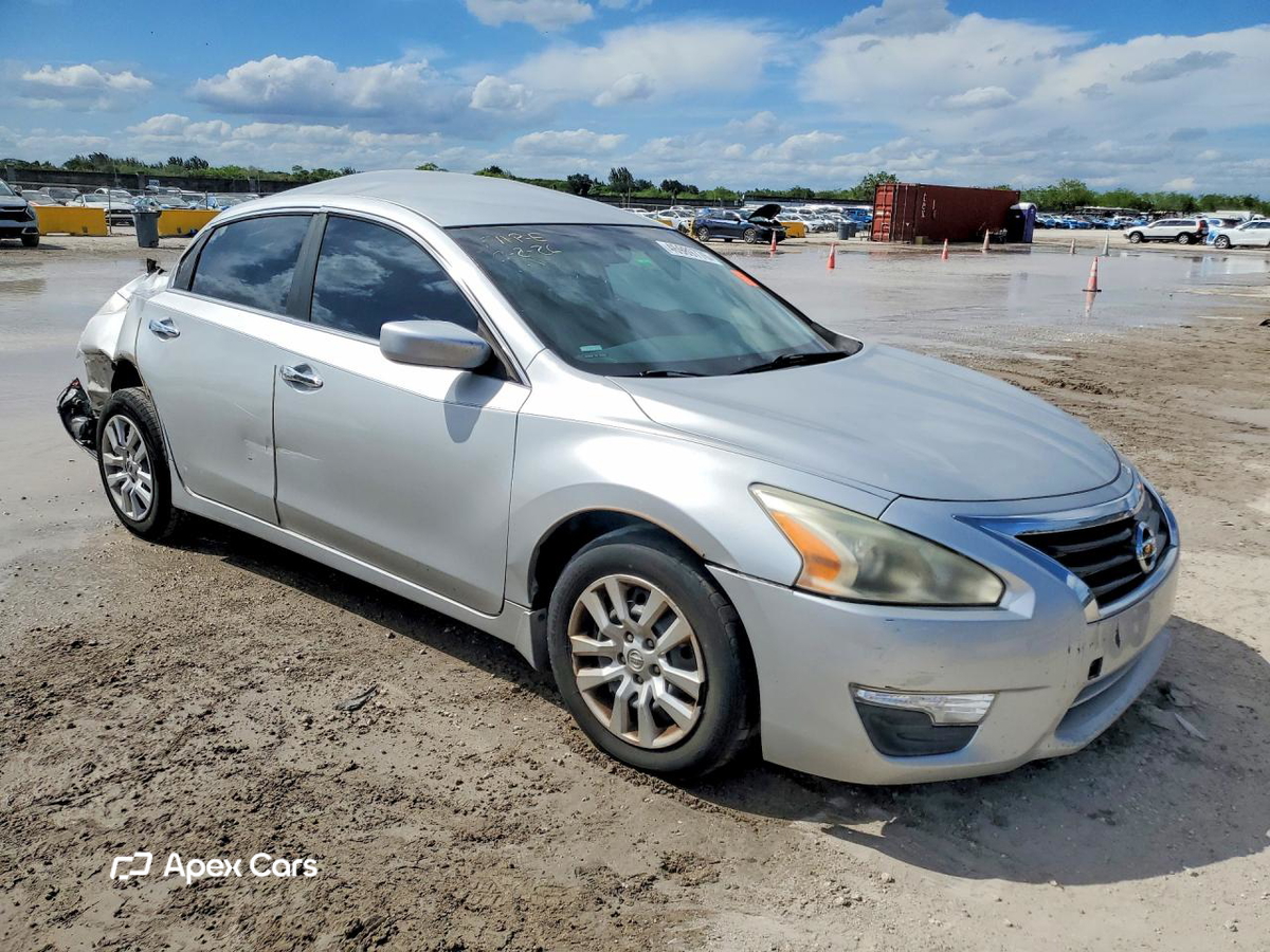 Nissan Altima 2015