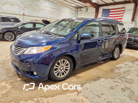 Toyota Sienna 2011 - Image 1 of 14