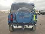 Land Rover Defender 2025