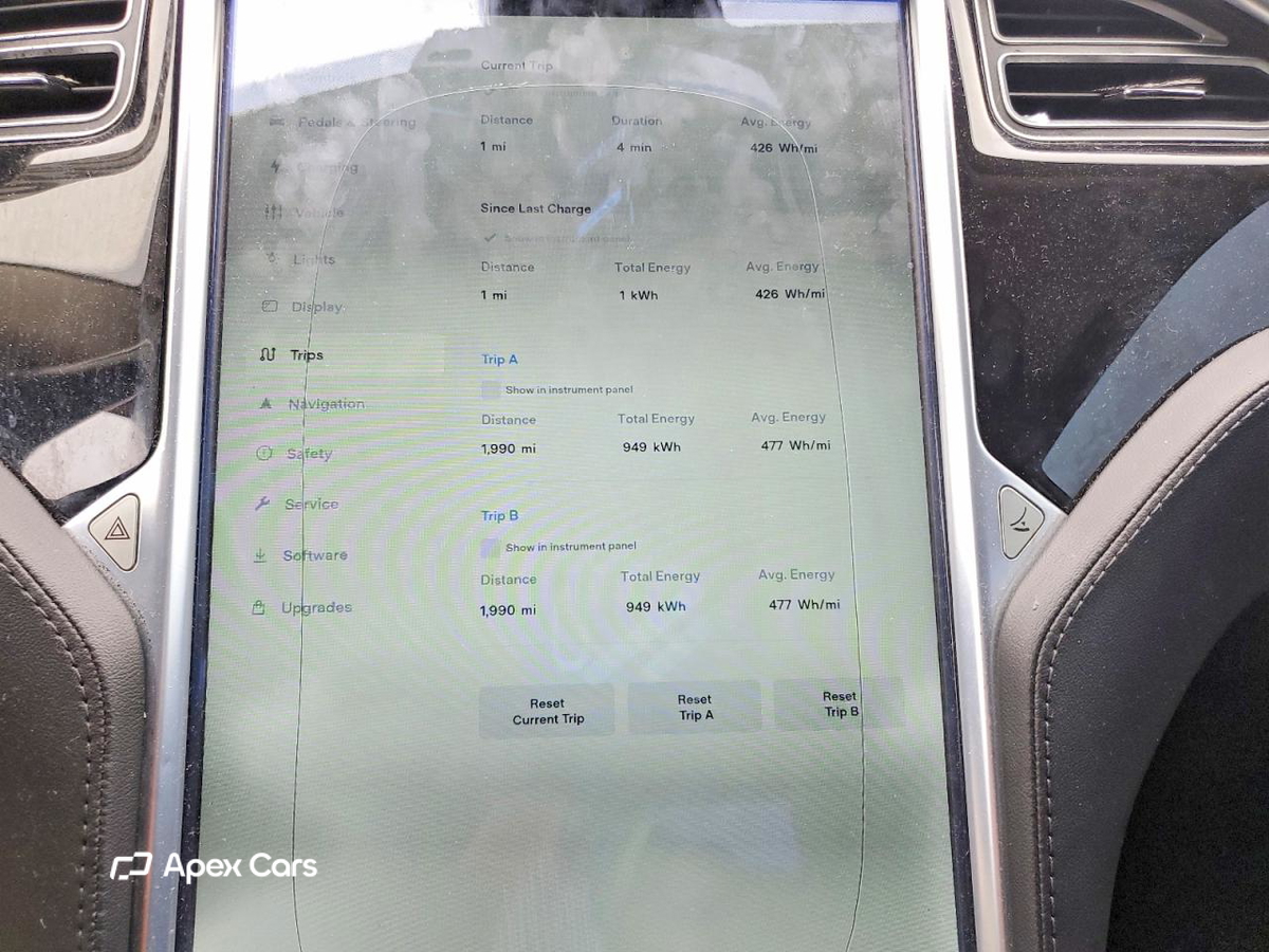 Tesla Model S 2014