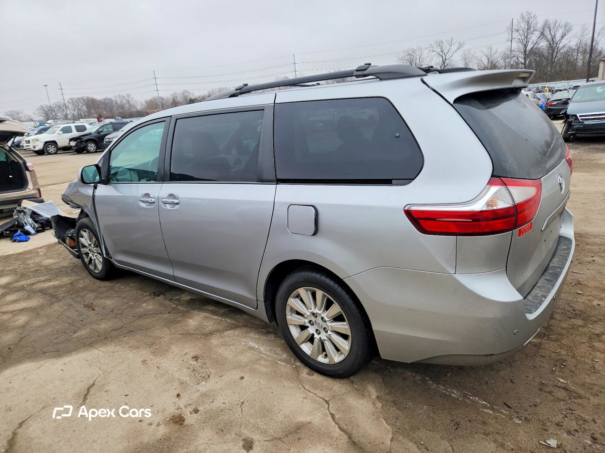 Toyota Sienna 2015