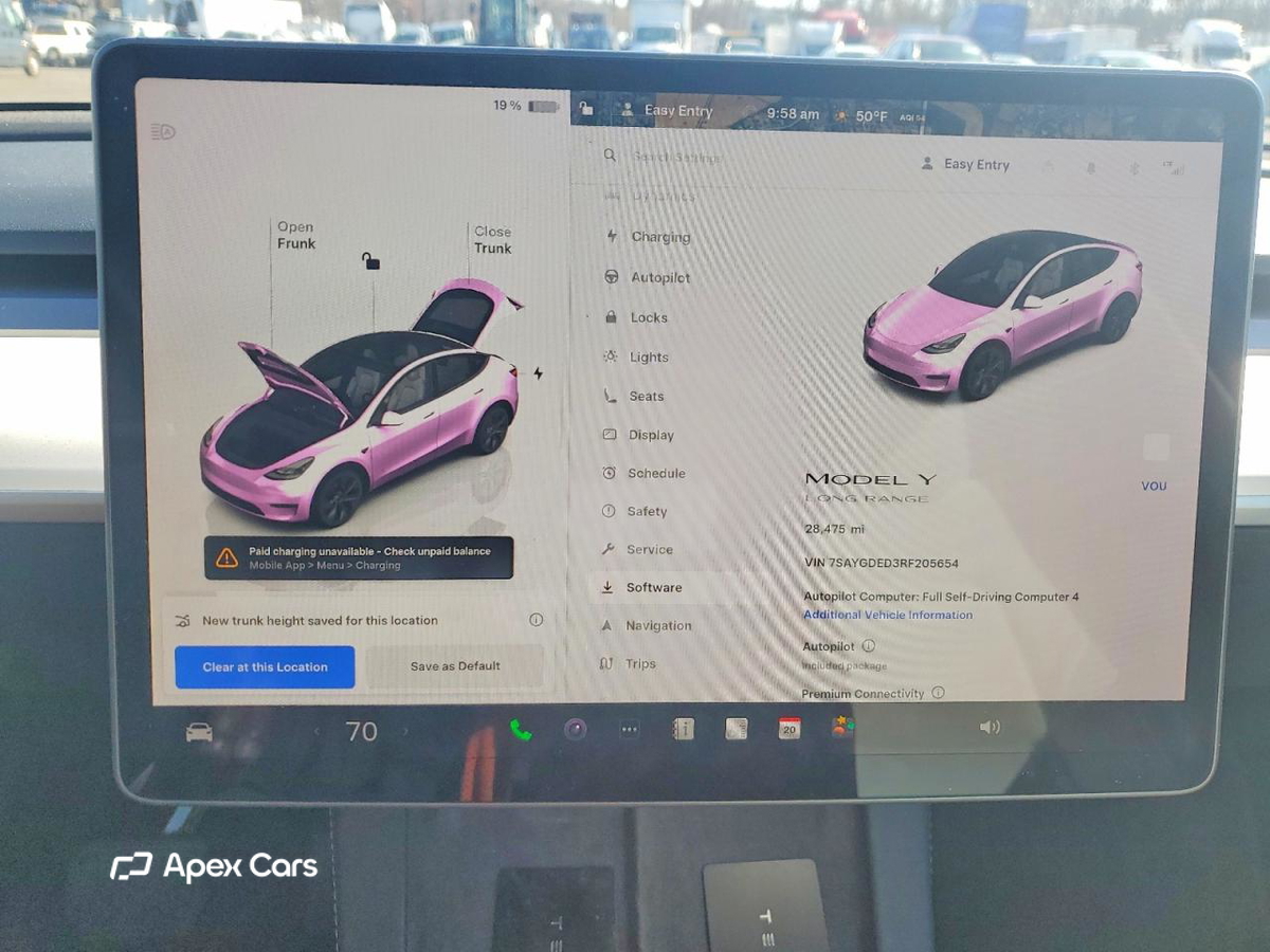 Tesla Model Y 2024