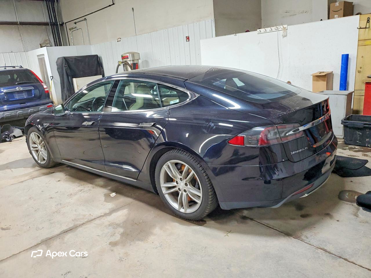 Tesla Model S 2015