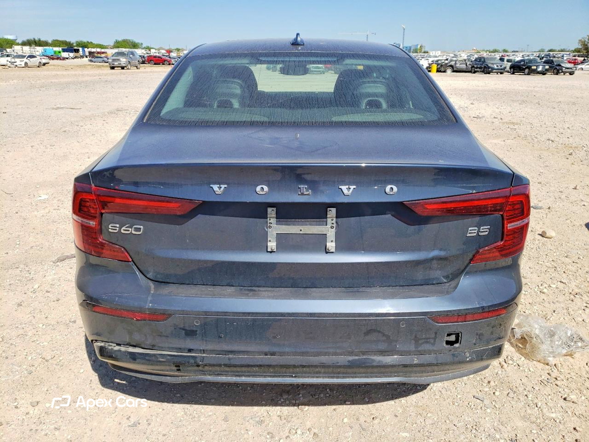 Volvo S60 2024