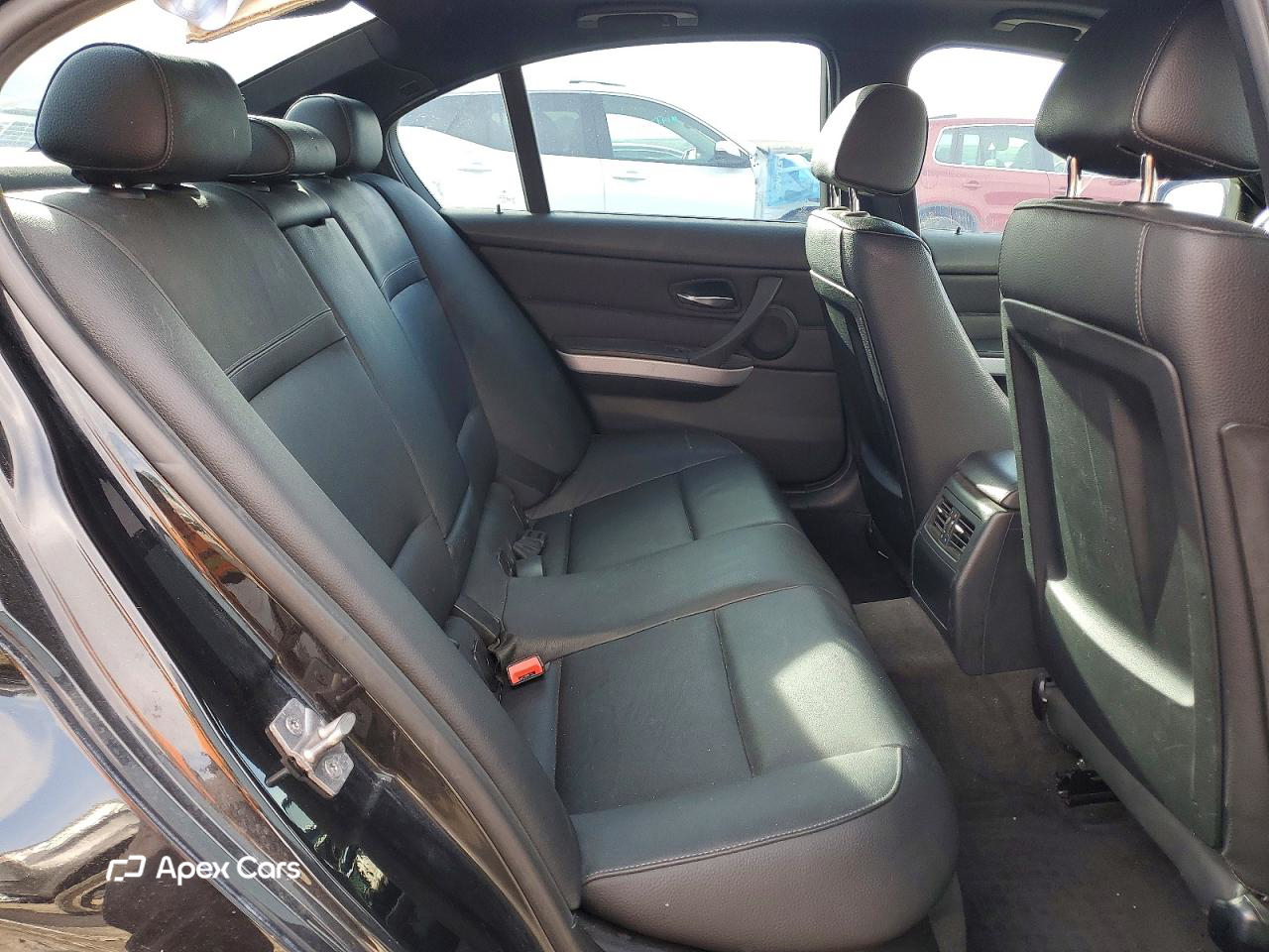 BMW Series 3 2011