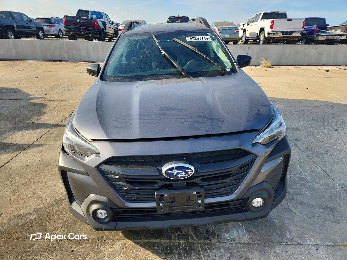 Subaru Outback 2025