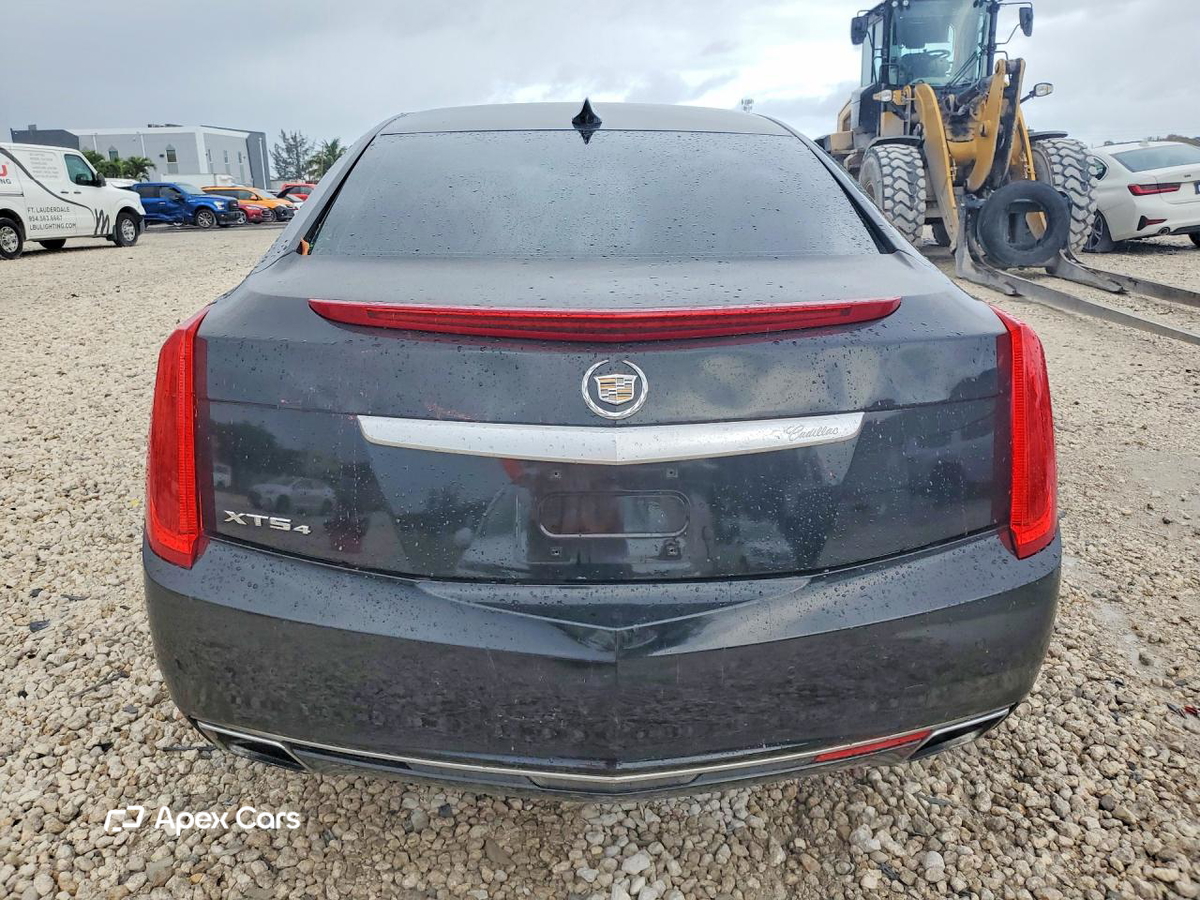 Cadillac XTS 2015