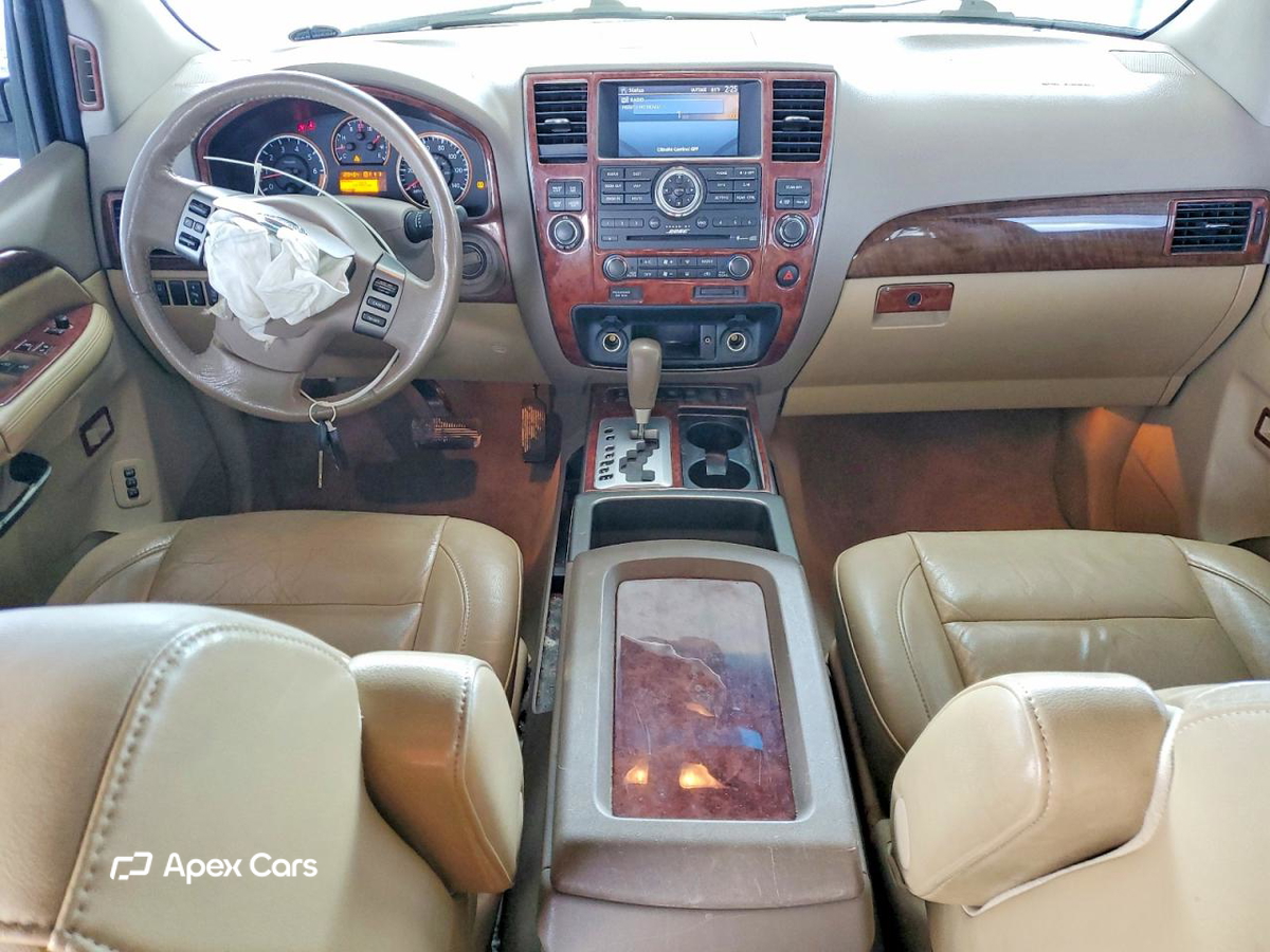 Nissan Armada 2011