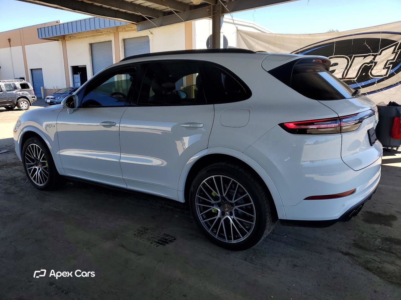 Porsche Cayenne 2021