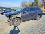 Toyota Highlander 2021