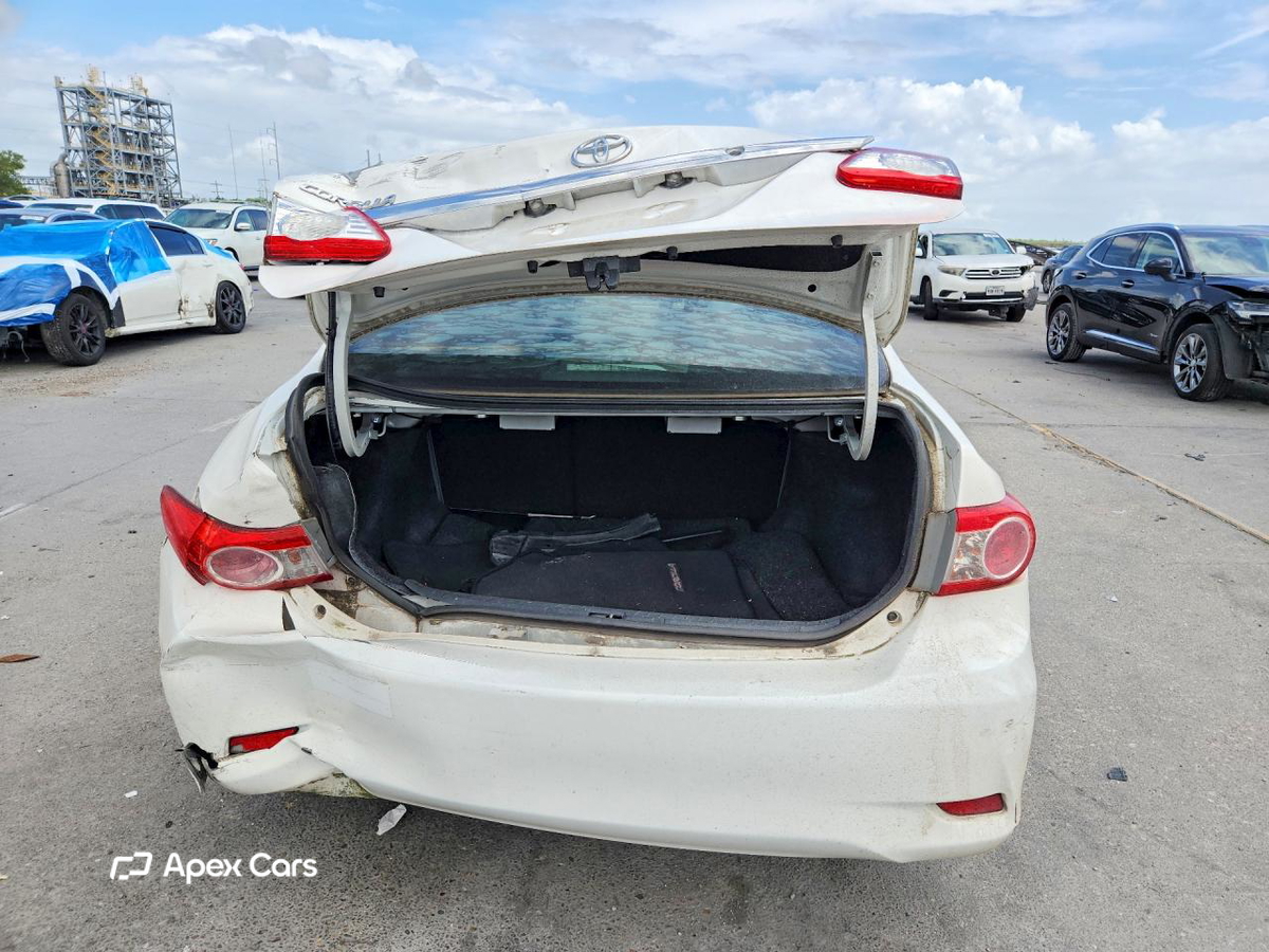 Toyota Corolla 2013