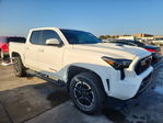 Toyota Tacoma 2024