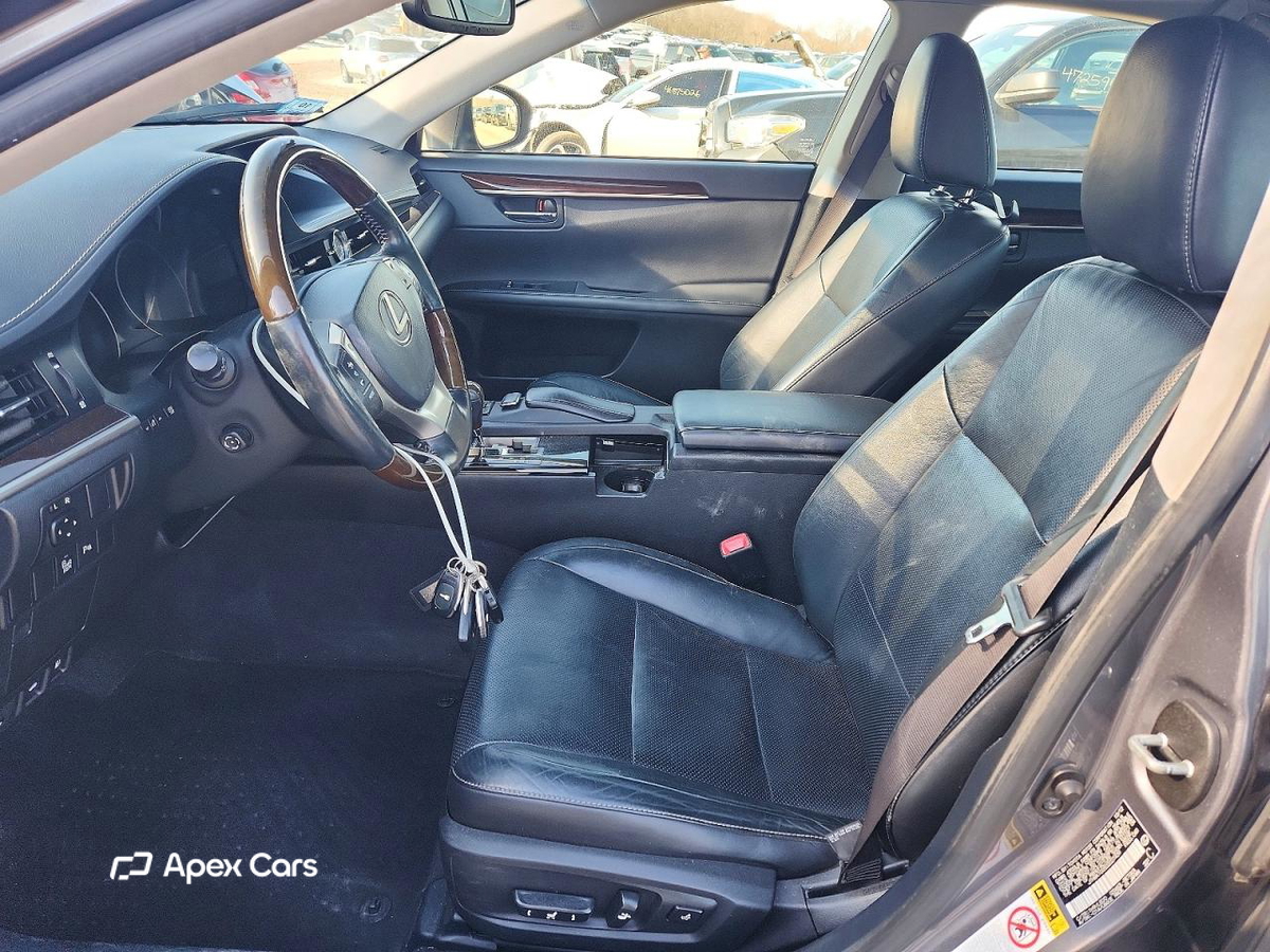 Lexus ES 2013