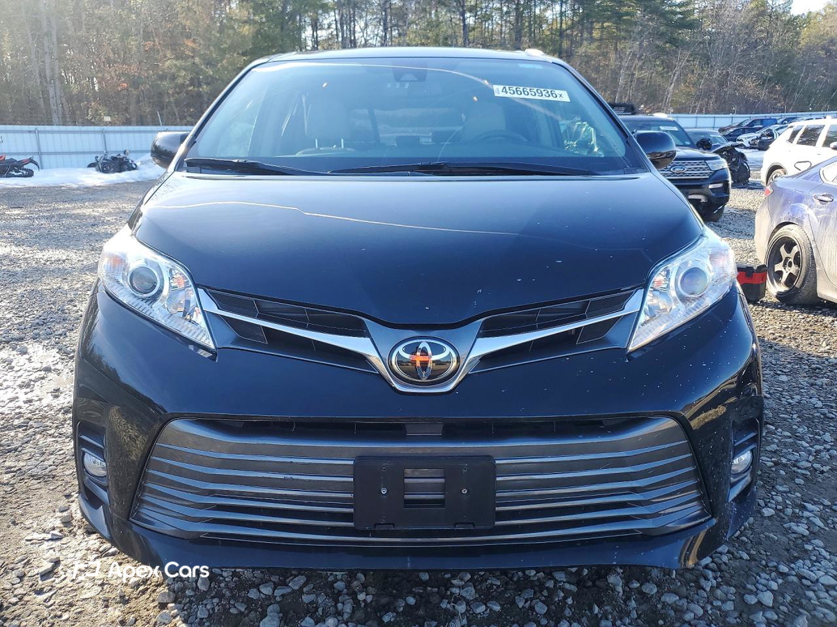 Toyota Sienna 2018