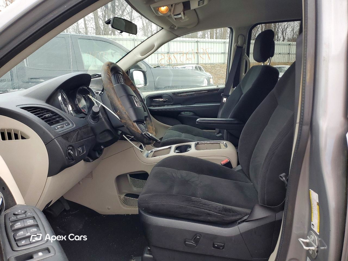 Dodge Caravan 2015