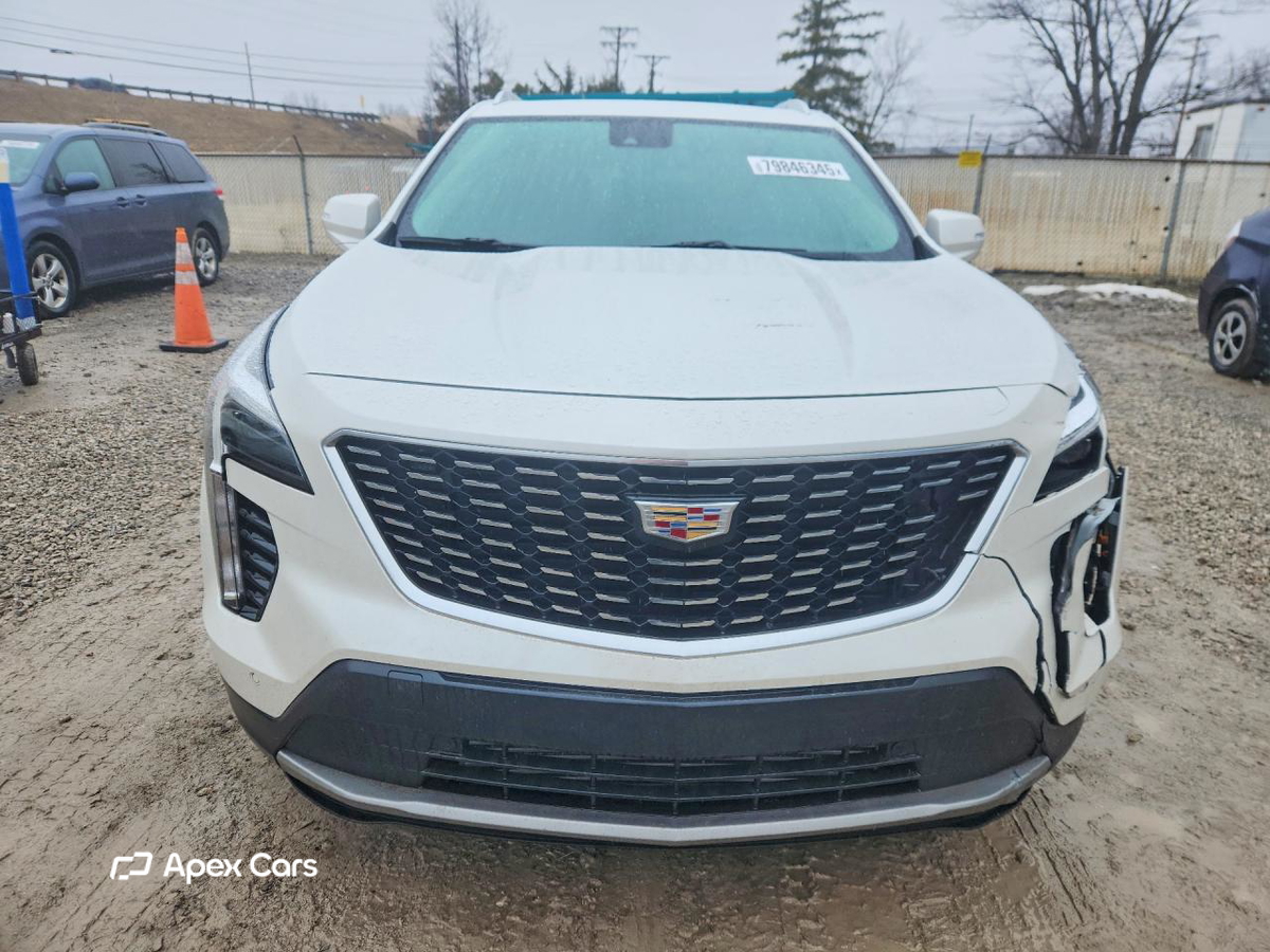 Cadillac XT4 2021
