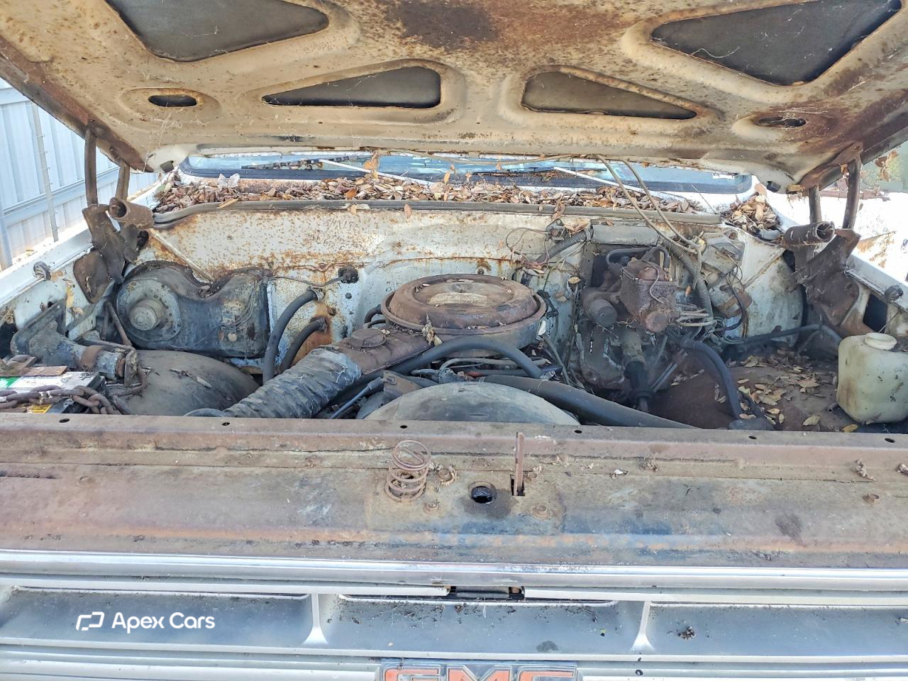 GMC  1975