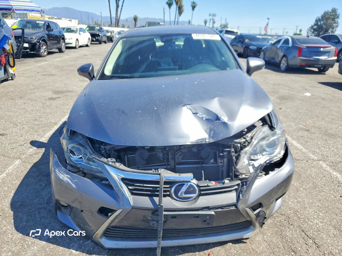 Lexus CT 2015