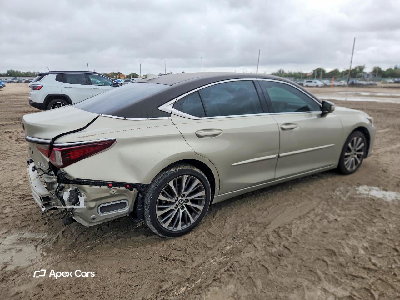 Lexus ES 2019