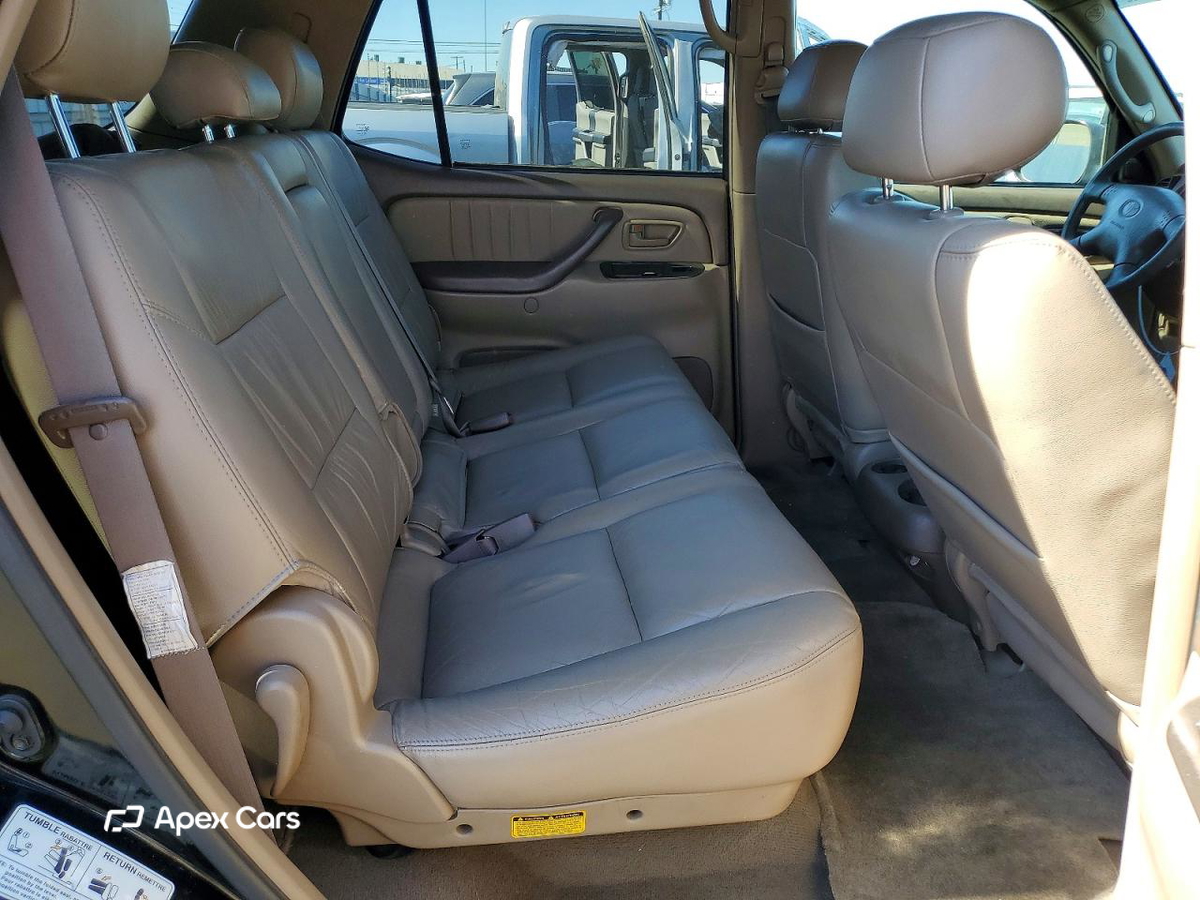 Toyota Sequoia 2002