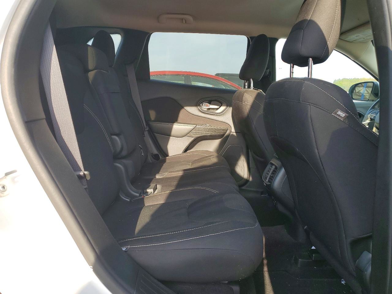 Jeep Cherokee 2016