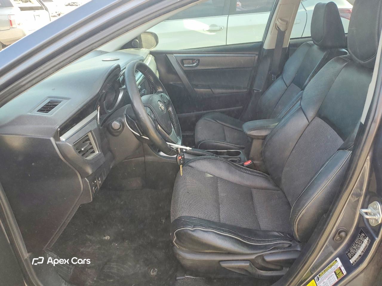 Toyota Corolla 2015