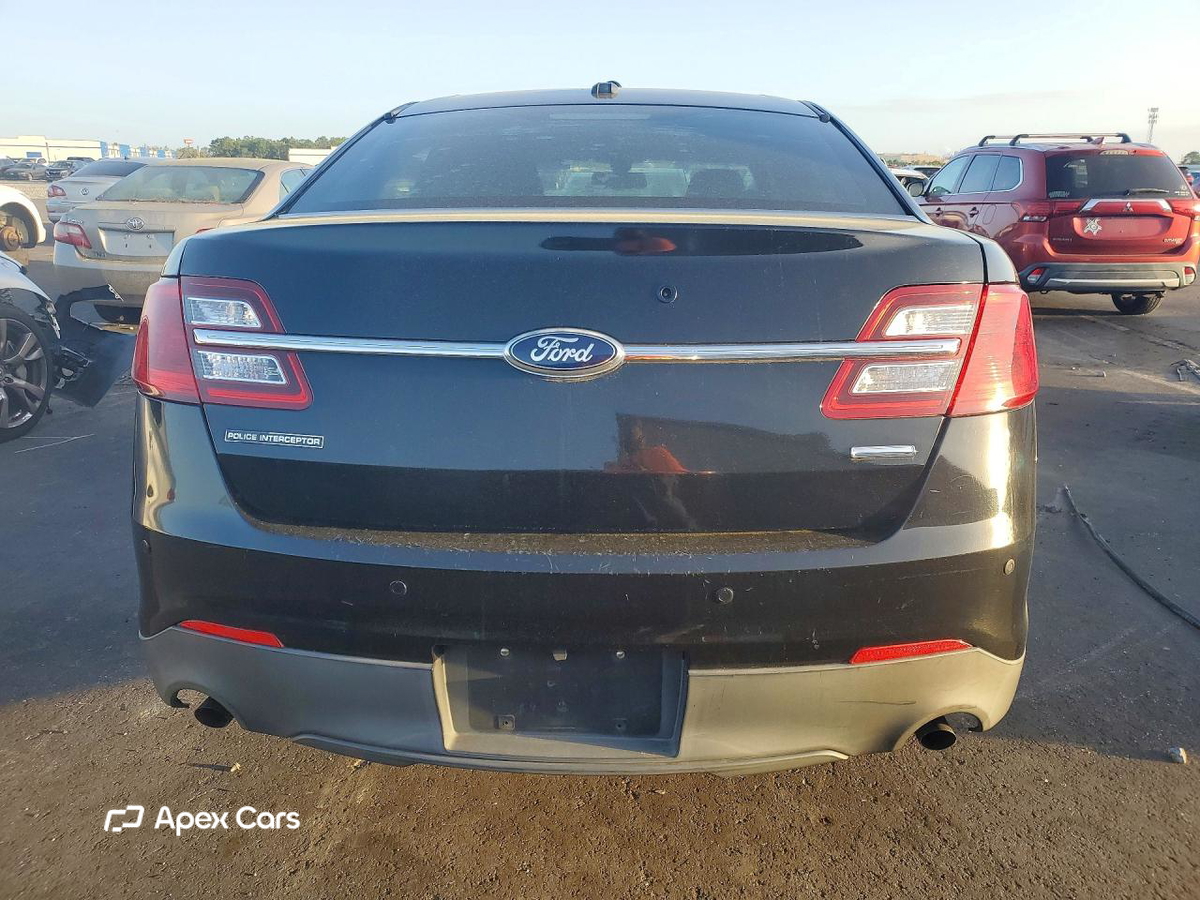 Ford Taurus 2015