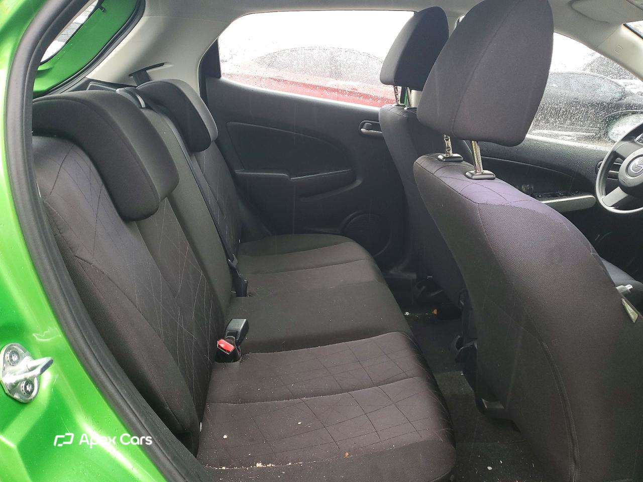Mazda 2 2011
