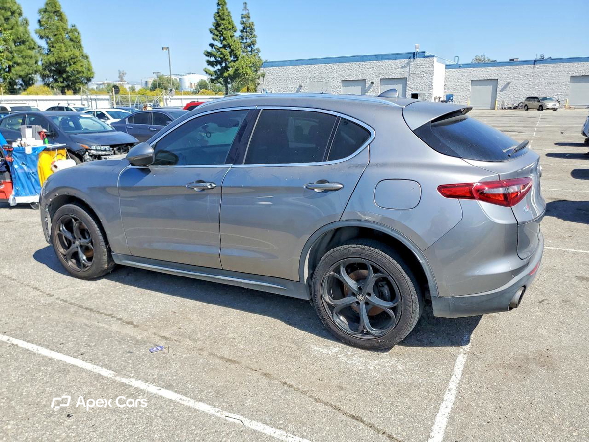 Alfa Romeo Stelvio 2018