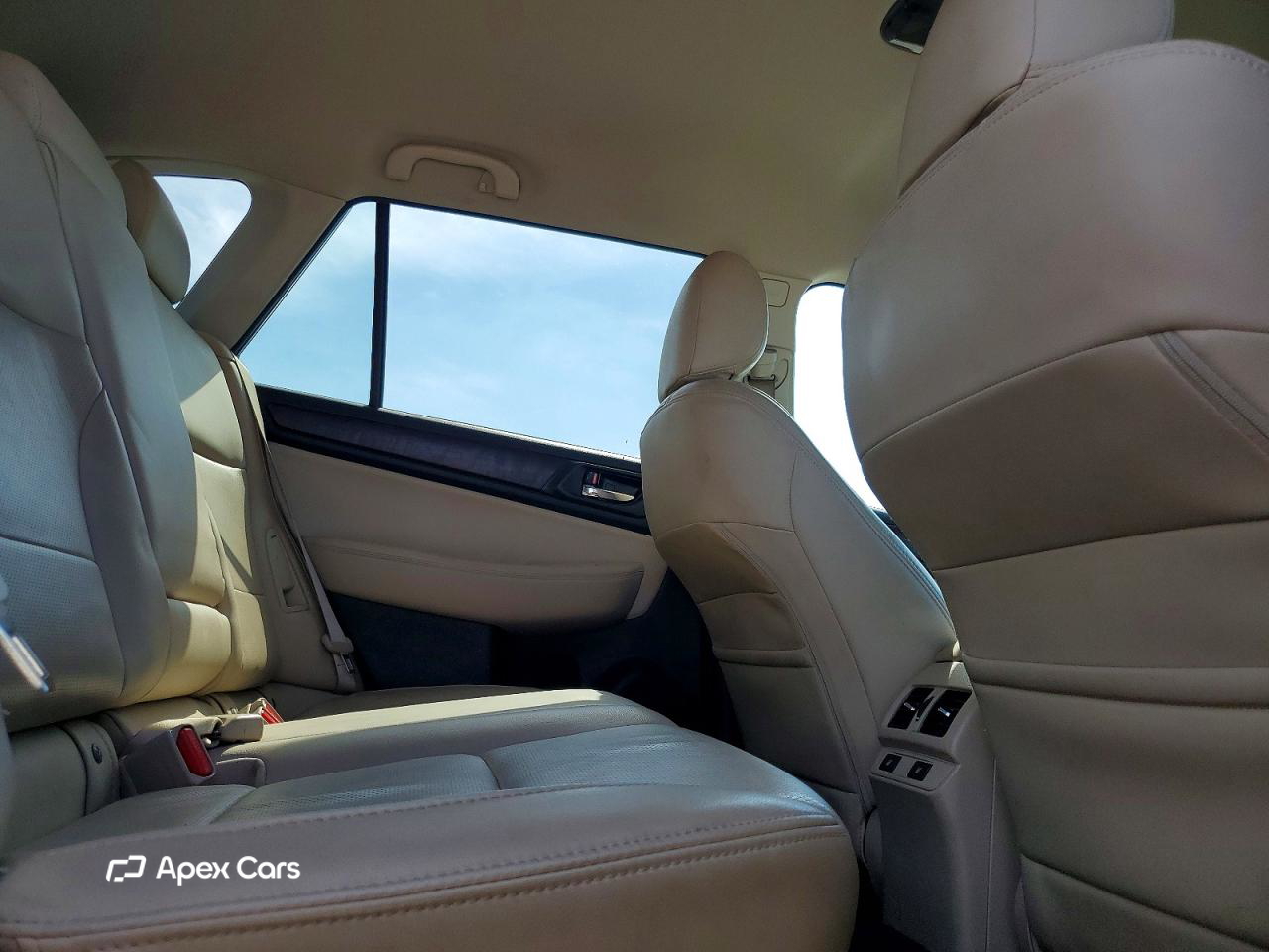Subaru Outback 2015