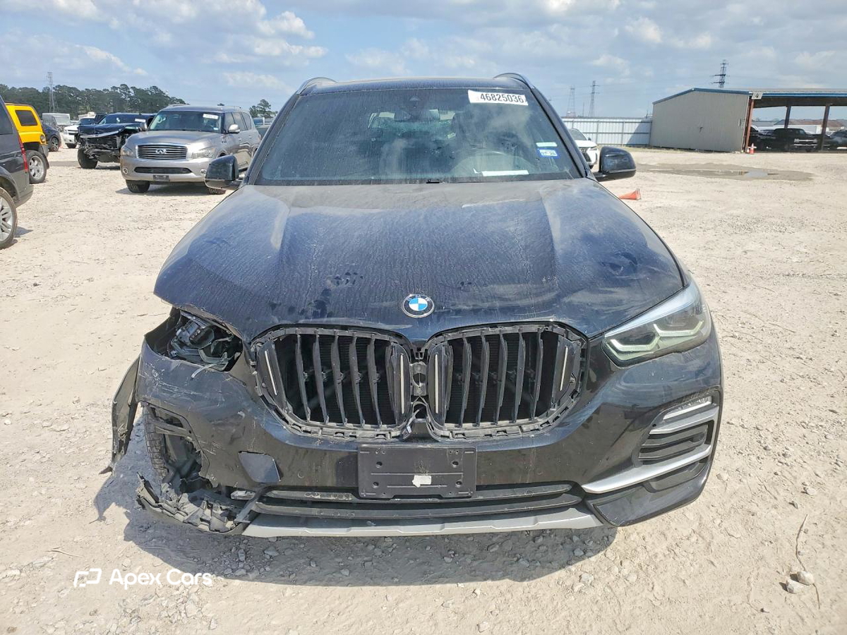 BMW X5 2021