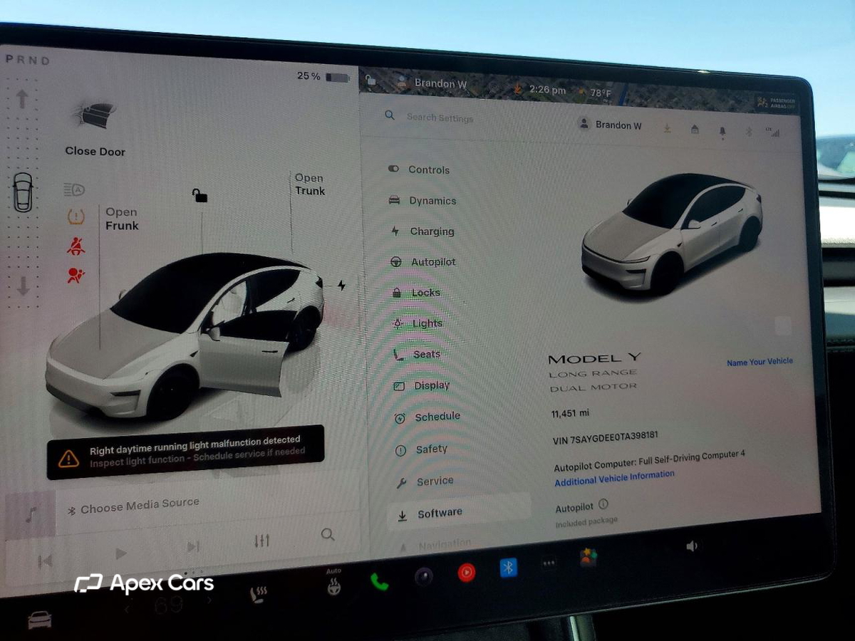 Tesla Model Y 2026