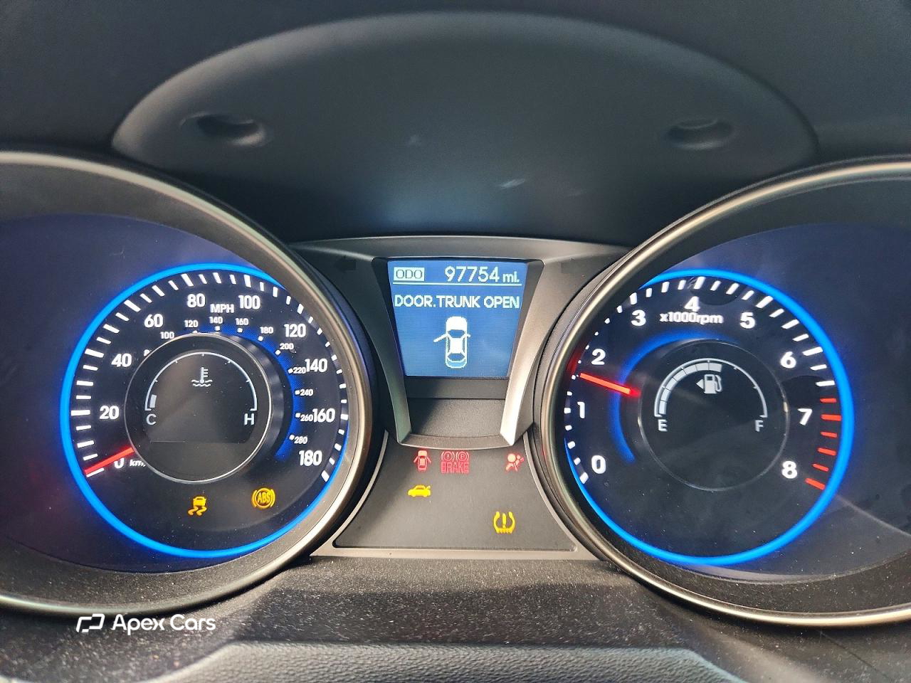Hyundai Genesis 2016