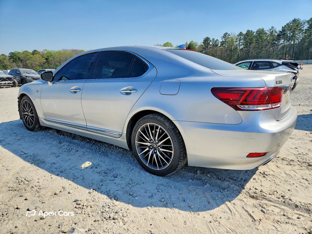 Lexus LS 2015