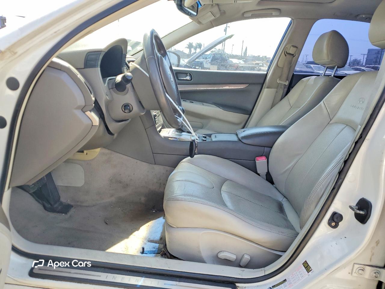 Infiniti G 2013