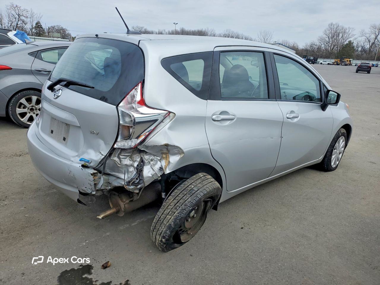 Nissan Versa 2016