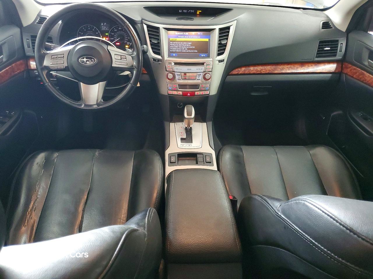 Subaru Outback 2011
