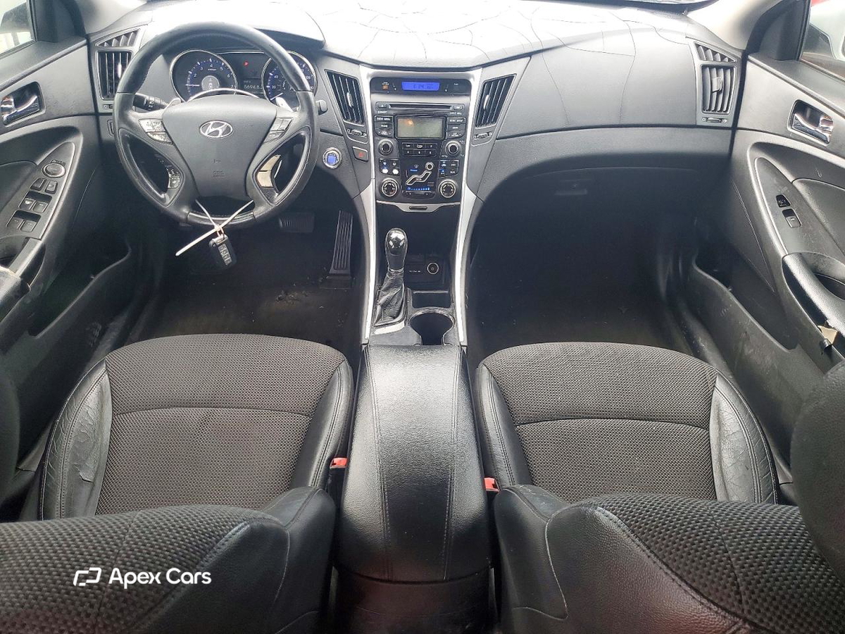 Hyundai Sonata 2012