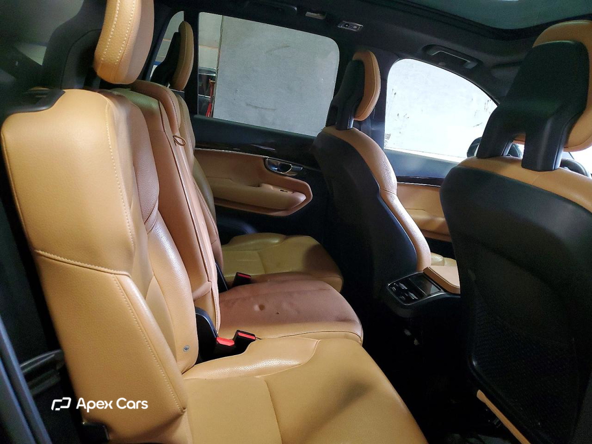 Volvo XC90 2016