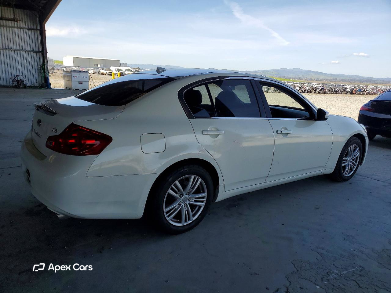 Infiniti G 2012