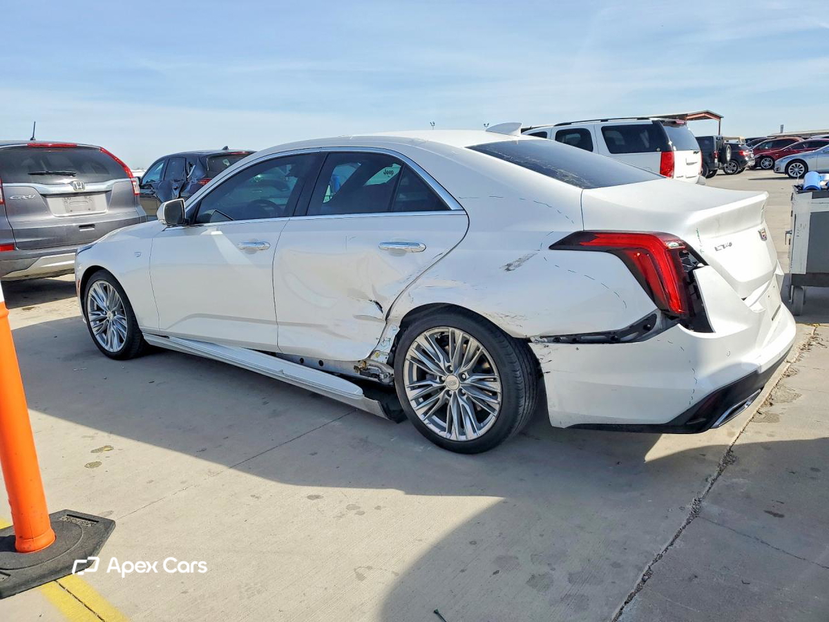 Cadillac CT4 2023