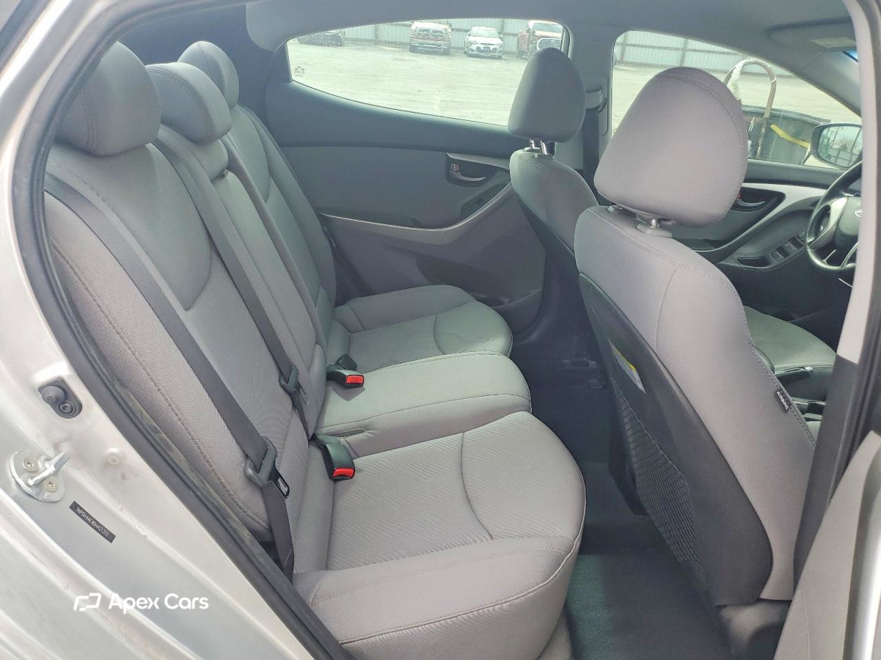 Hyundai Elantra 2013